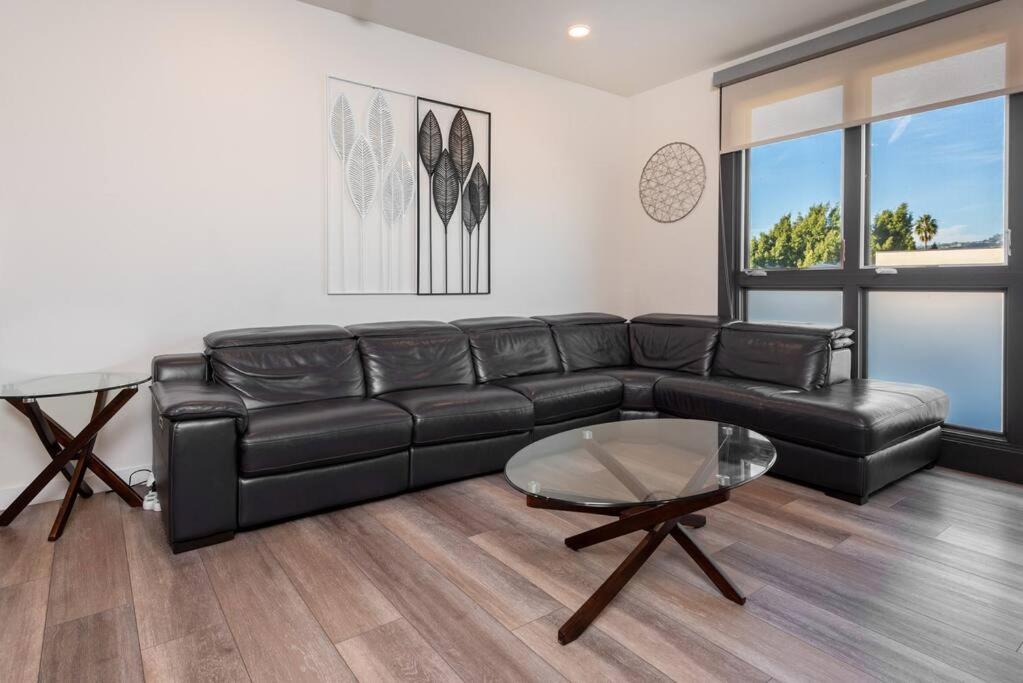 Luxurious Penthouse In Beverly Hills - Sleeps 10 로스앤젤레스 외부 사진