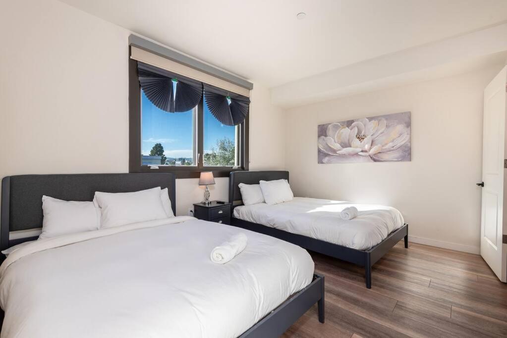 Luxurious Penthouse In Beverly Hills - Sleeps 10 로스앤젤레스 외부 사진