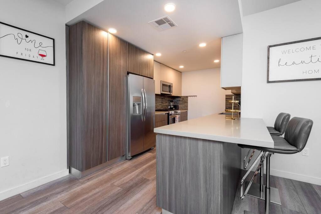 Luxurious Penthouse In Beverly Hills - Sleeps 10 로스앤젤레스 외부 사진