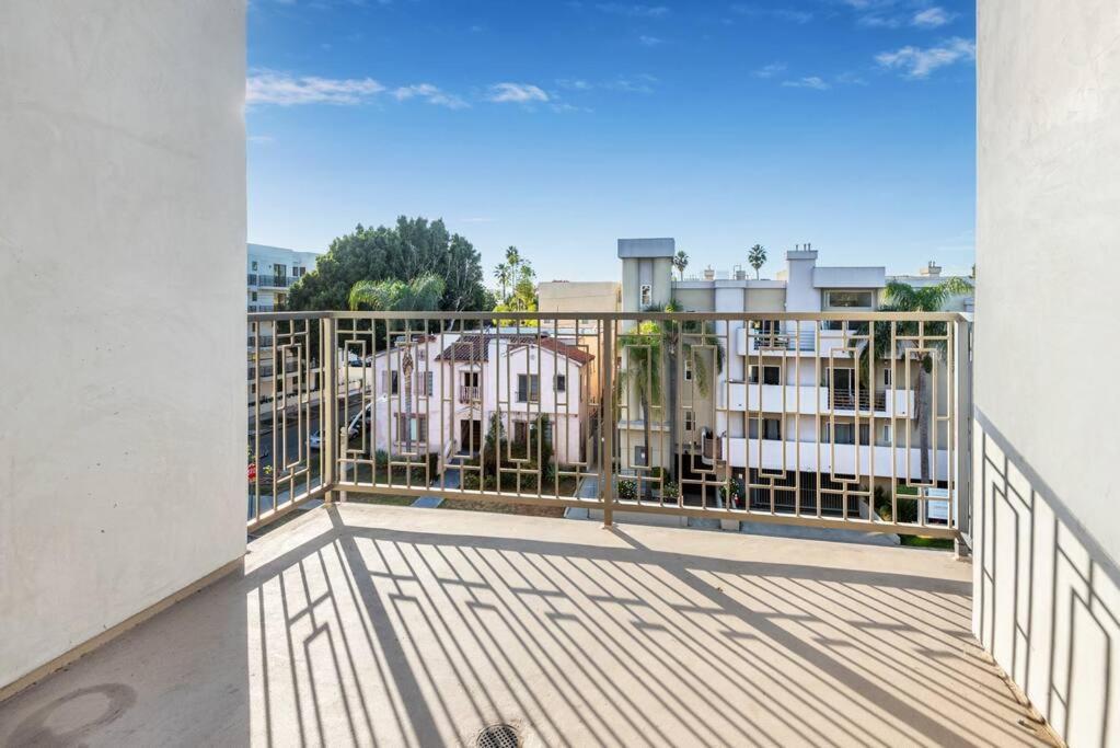 Luxurious Penthouse In Beverly Hills - Sleeps 10 로스앤젤레스 외부 사진